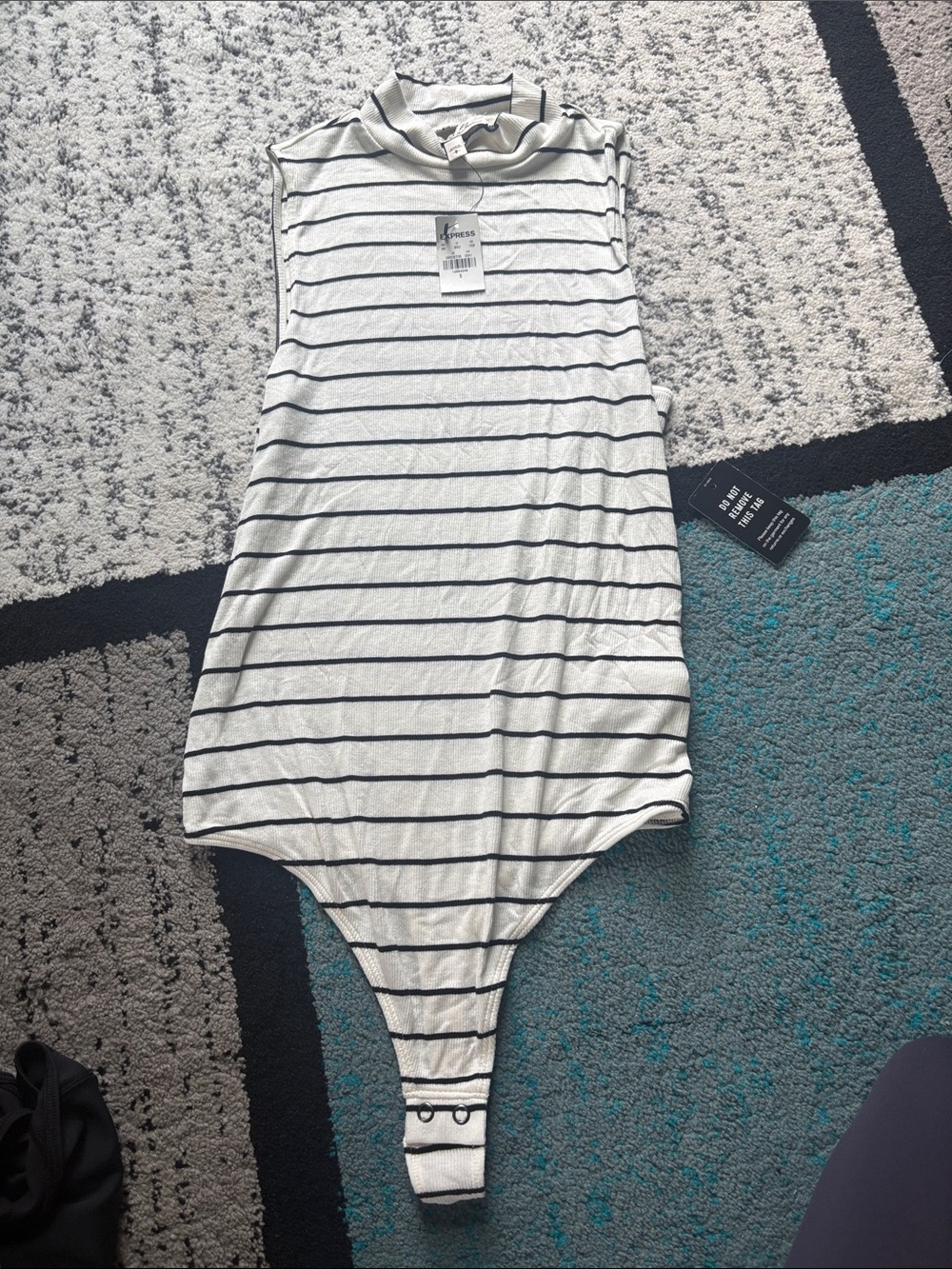 Express Striped Sleeveless Mock Neck Bodysuit - White & Black
